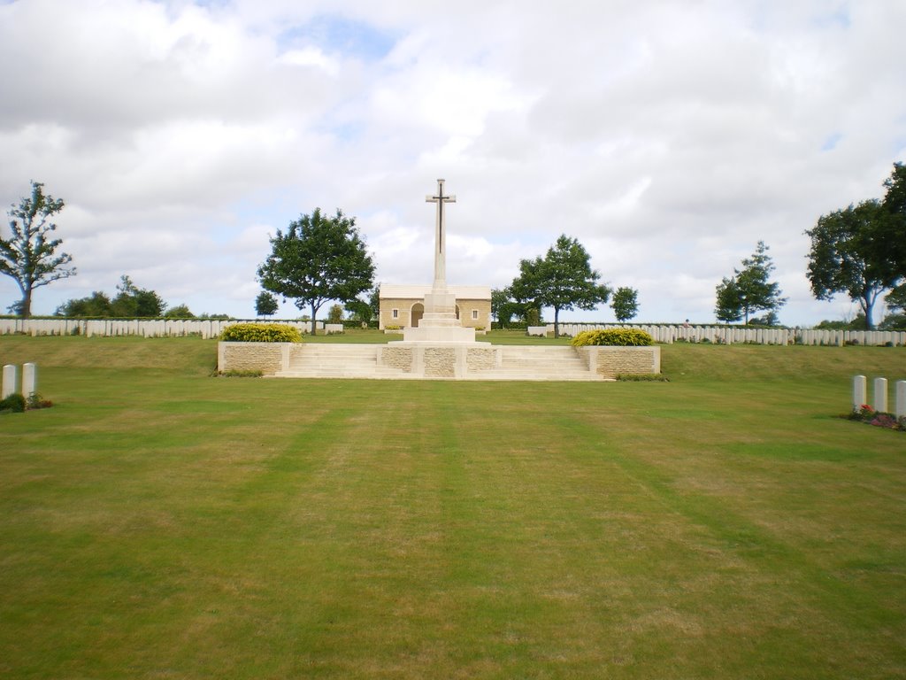 Britischer Friedhof Hottot-les-Bagues by TPF1