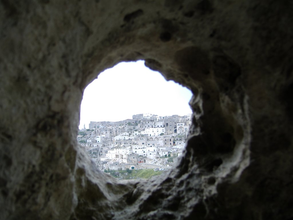 Matera's hole by floyd0305