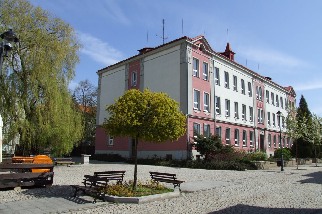 Chodov, Basic school at Komenského street by pavelka.daniel