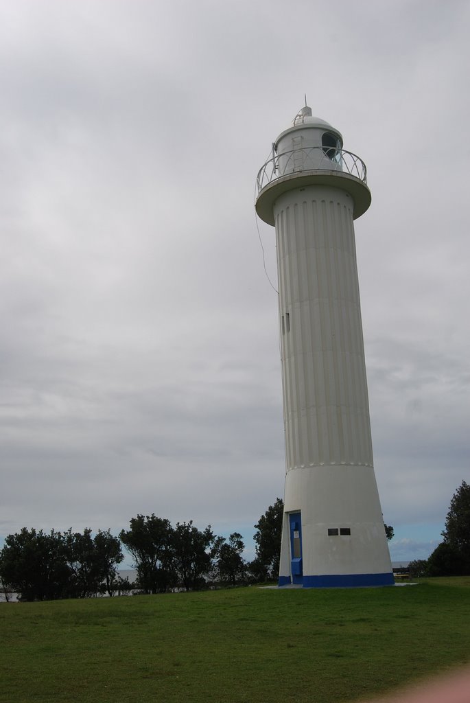 Clarence Head Lighthouse, Pilot Hill, Yamba, NSW by NPWSNorthern