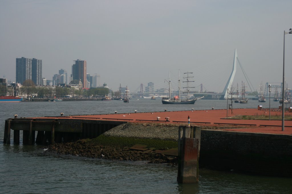 Rotterdam, Skyline by BlankenWH