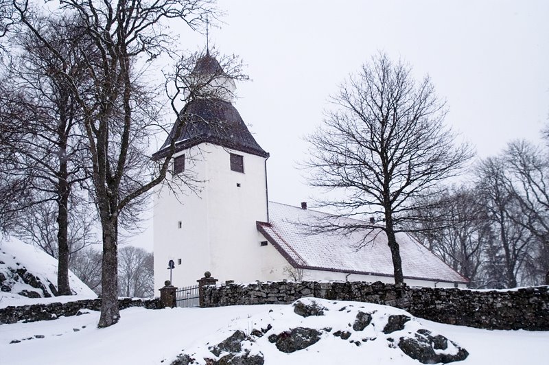 Stora Mellby kyrka by Sture Björnson