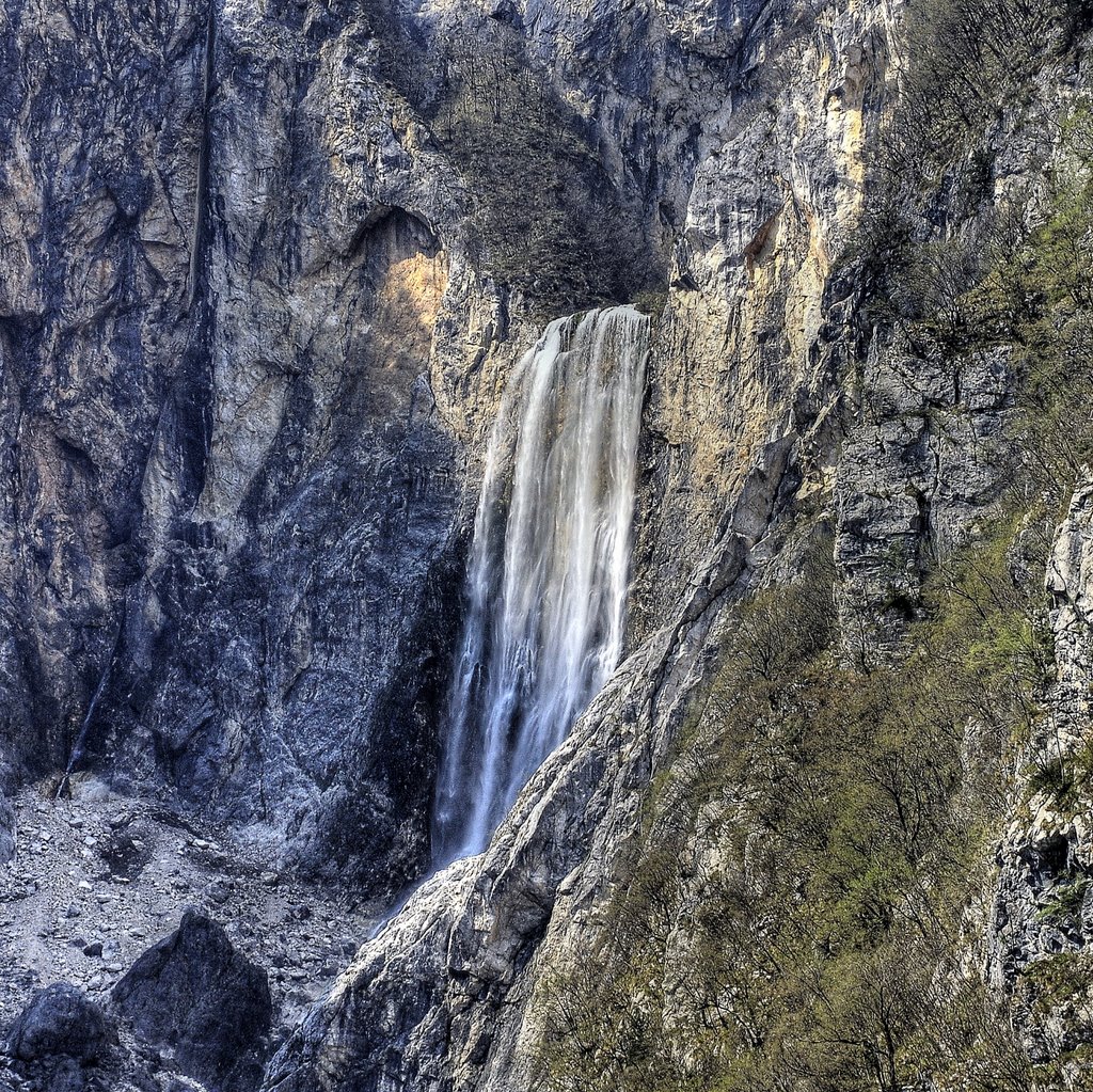 Boka waterfall- HDR (by Thiago) by slo_thiago