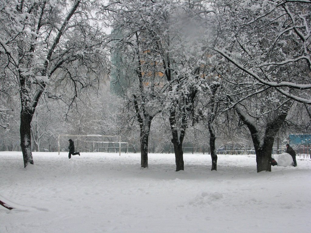 Ryazansky District, Moscow, Russia by Андрей Истомин