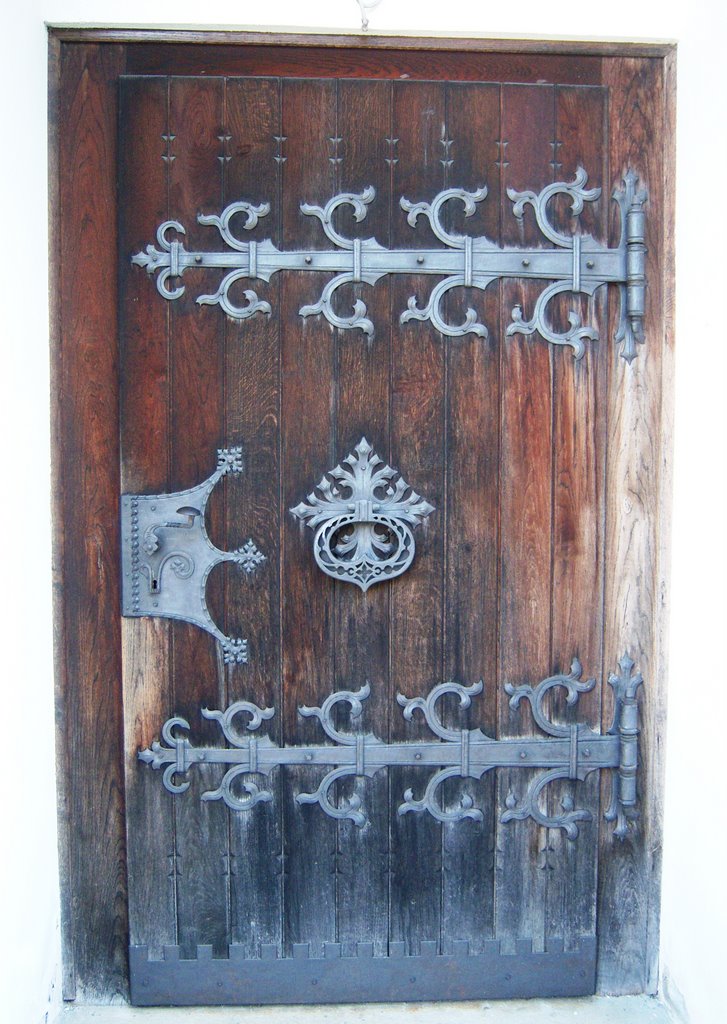 Lienz - Porta del campanile di S. Andrea by franco baldissarutti