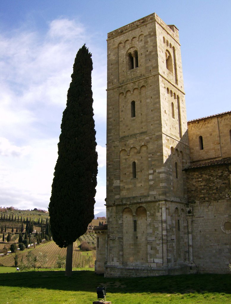 Abbazia di Sant'Antimo by ga85