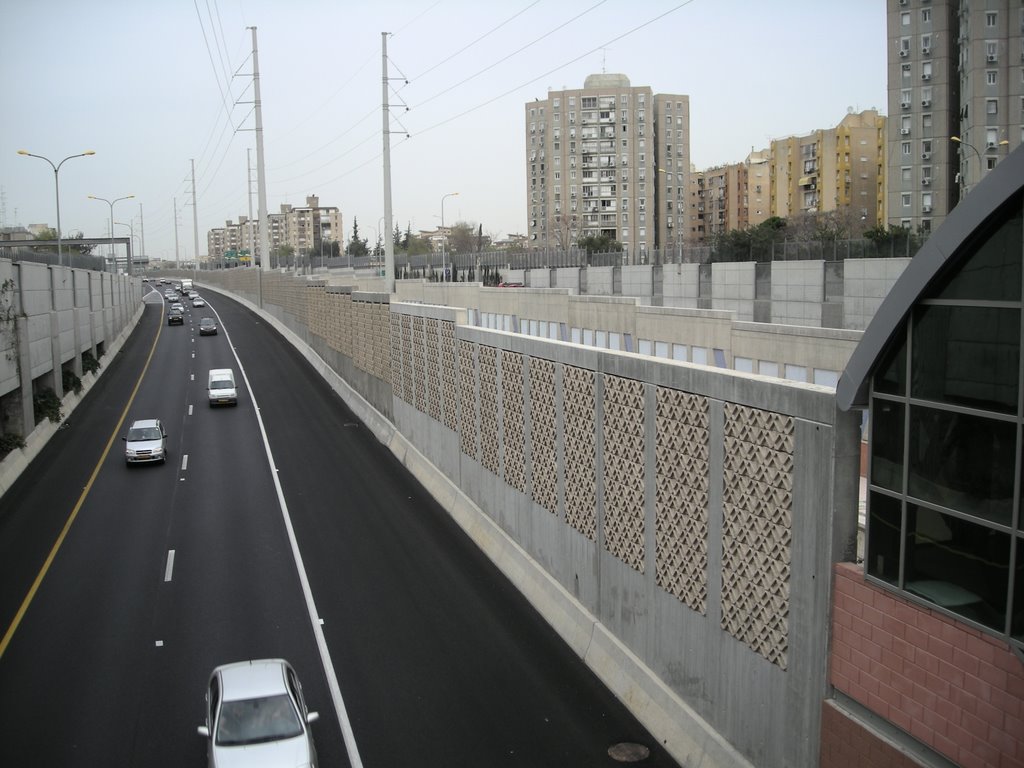 Ayalon highway (sight from the bridge) by Andreinik