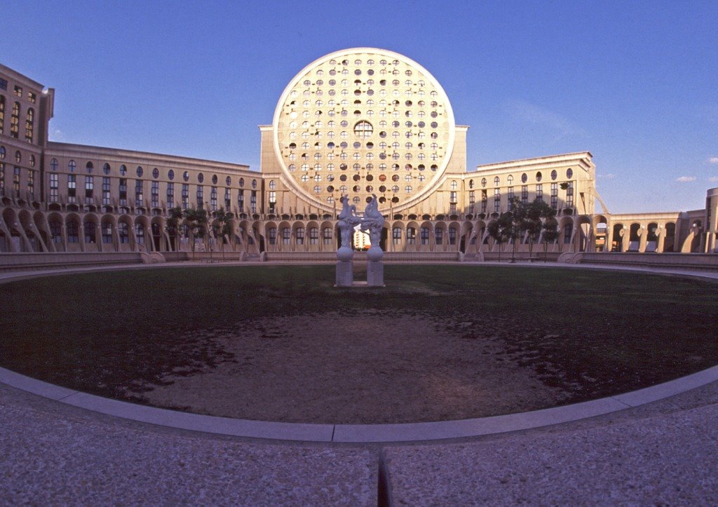 Noisy-le-Grand - France - Les Arenes de Picasso by Raniero Tazzi