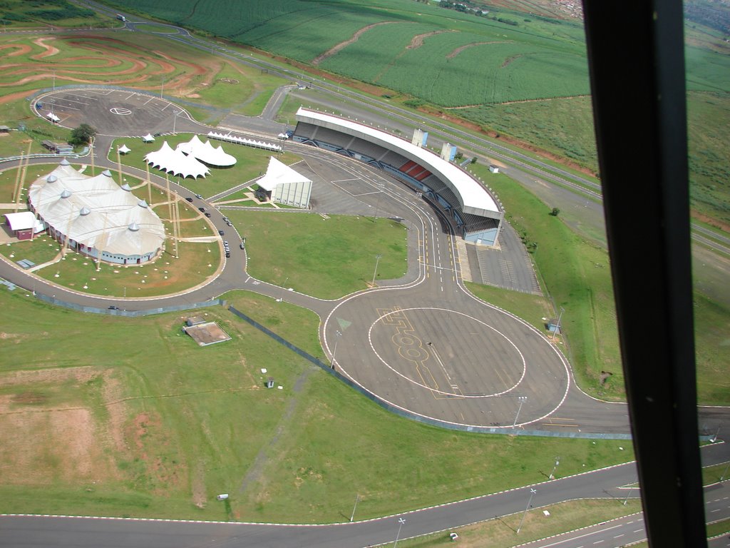 Area para Eventos, Paulinia, sp by Guilherme Eduardo Hernandez