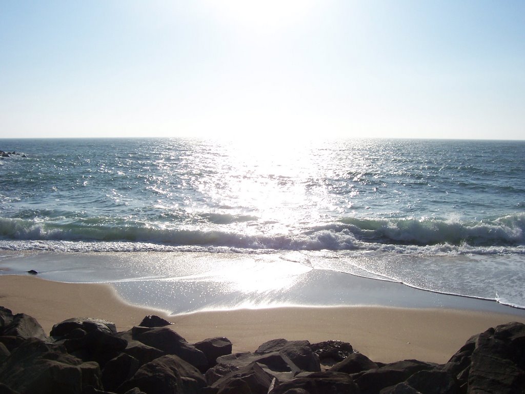 Vista do Atlântico da praia do Norte (Algodio) by Luís Seixas