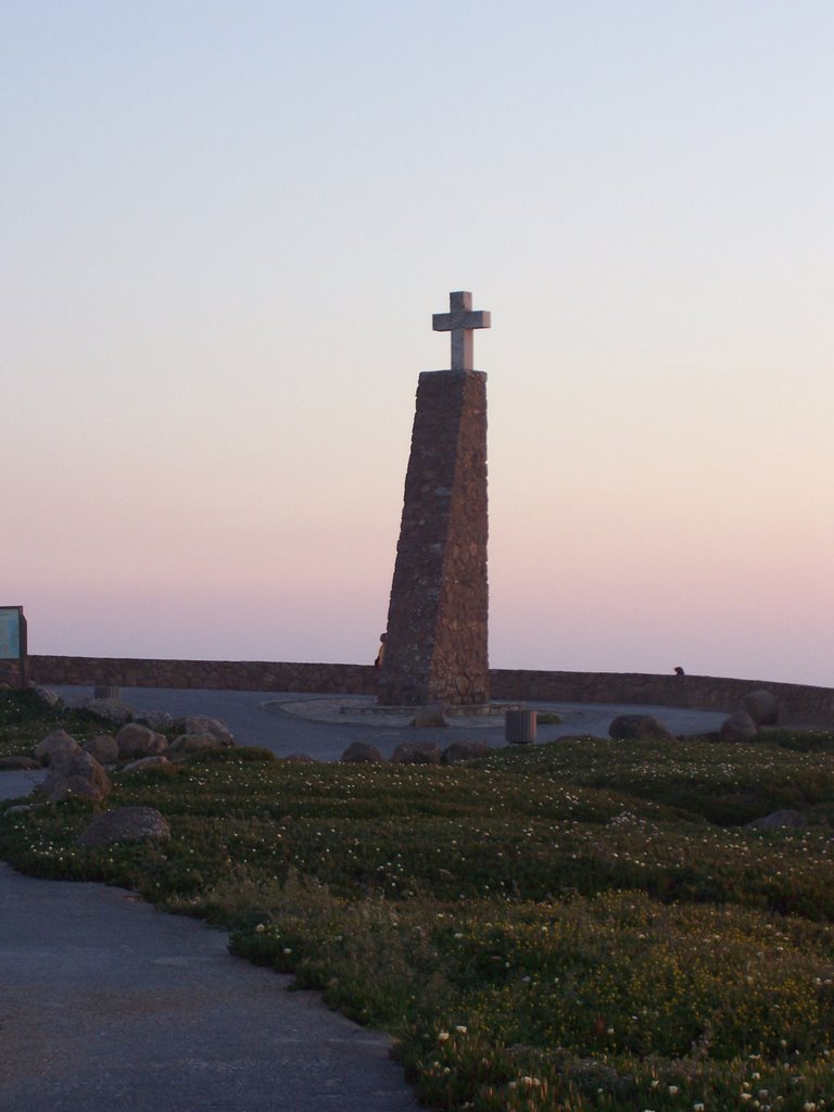 Cabo da Roca (Cruz)-Ponta mais ocidental da Europa by Luís Seixas