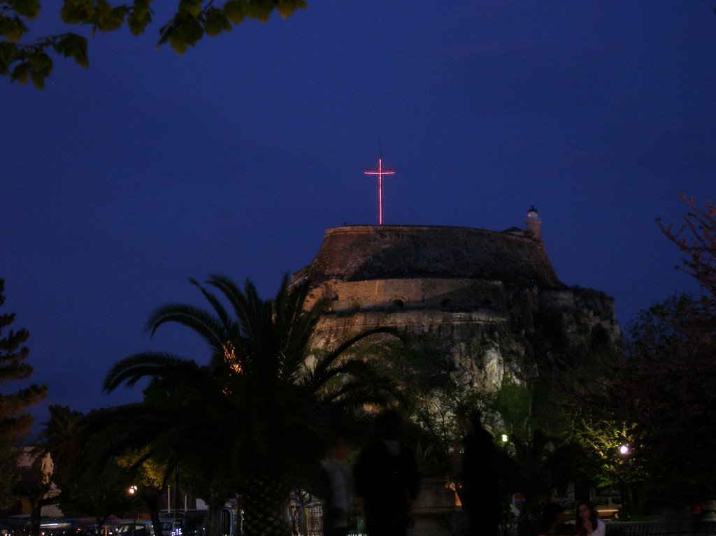 Corfu, old castle - Κέρκυρα, το παλαιό φρούριο την μεγ εβδομάδα by Νίκος Γρηγορόπουλος