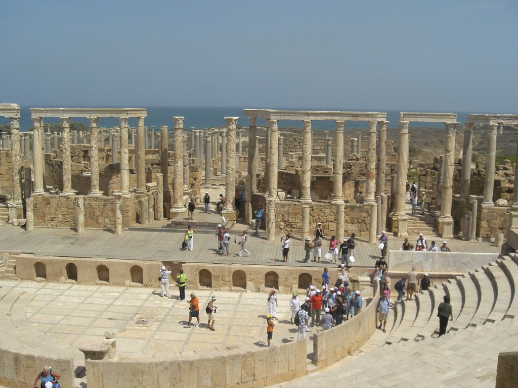 Leptis Magna by pippobenigno