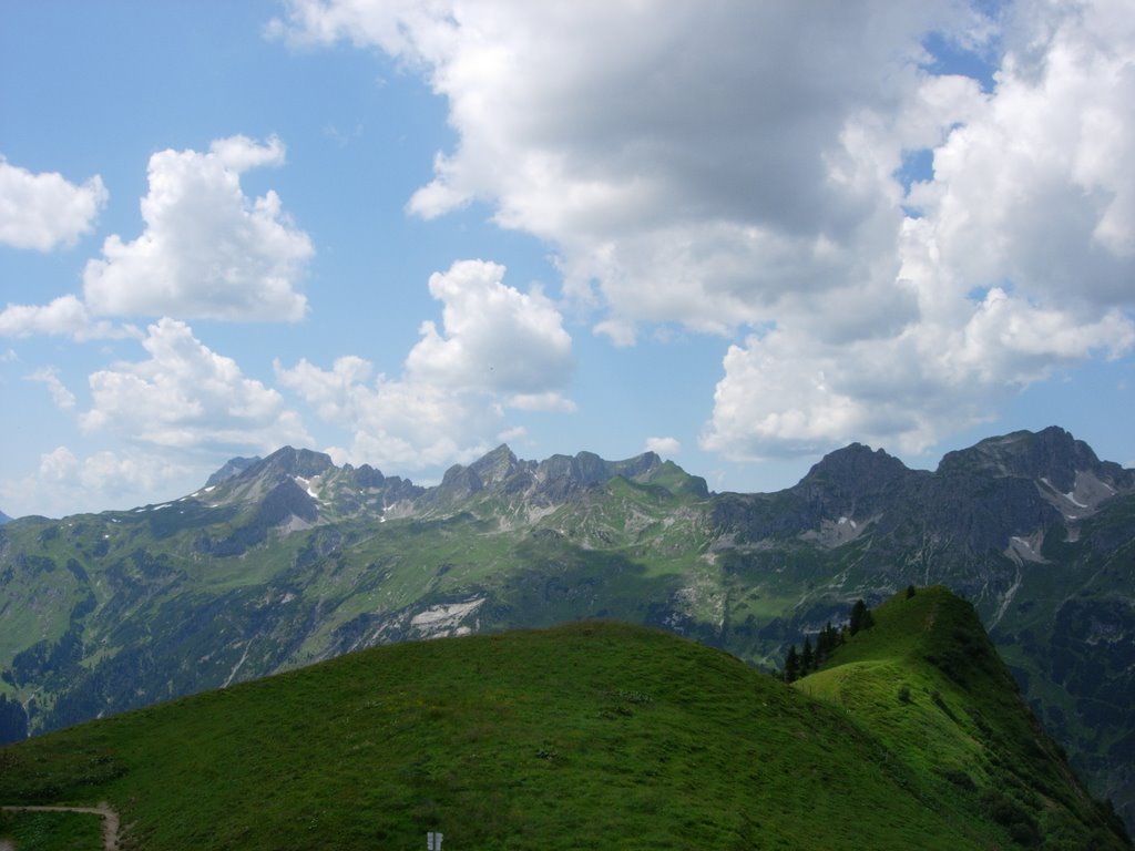 Schafalpenköpfe by carve111