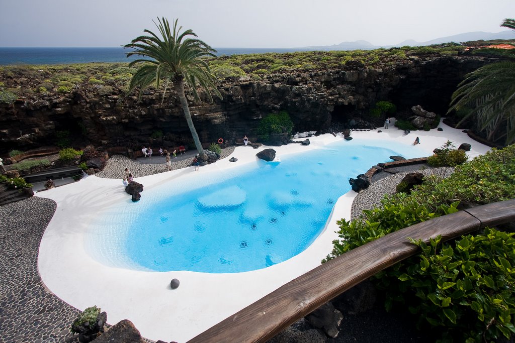 Jameos del agua by bkristof