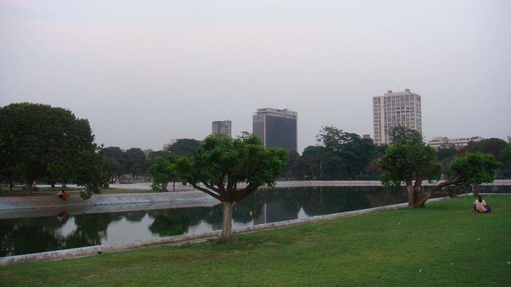 Victoria Memorial, Calcutta India by Abbz Wahab