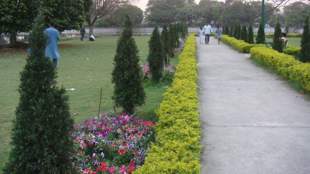 Victoria Memorial, Calcutta India by Abbz Wahab