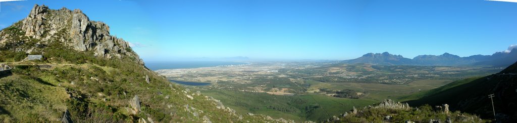 Gordons Bay by Agent KooS