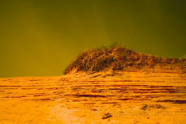 Red Dune by Dapixara