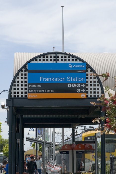 Frankston Station by nwrphotoblog.blogspot.com