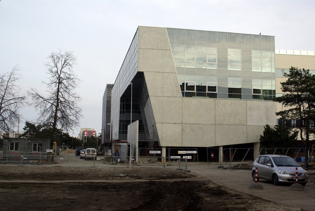 New humanitary building for Tallinn University of Technology by Madis Veskimeister