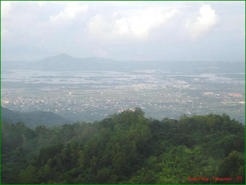 Vũng Tàu - City by Vietnam Atlas