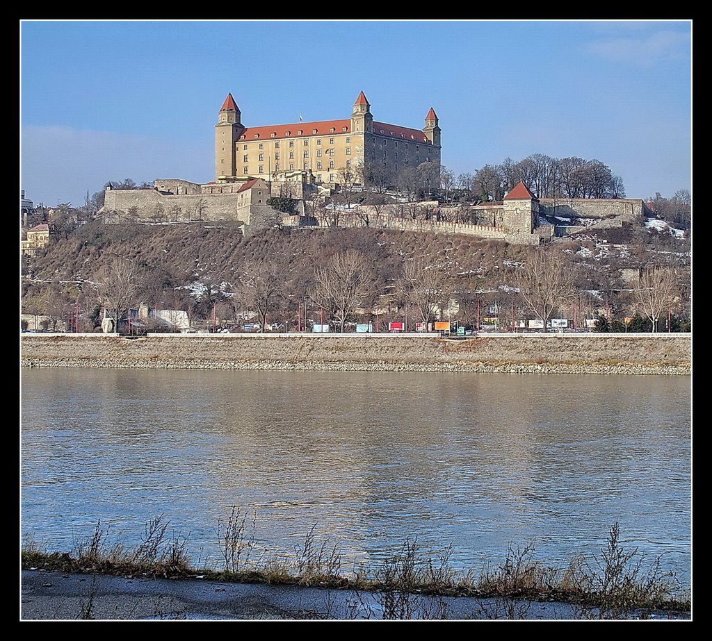 Bratislava castle by Martin Bozik