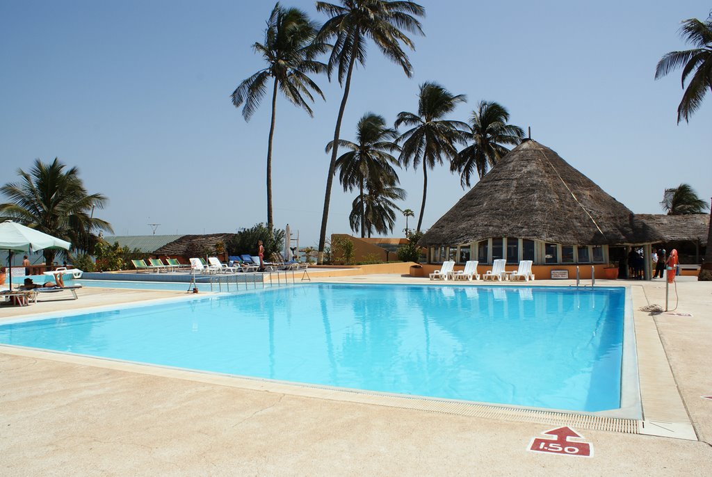 Sunbeach Hotel, Gambia by Thoumiz