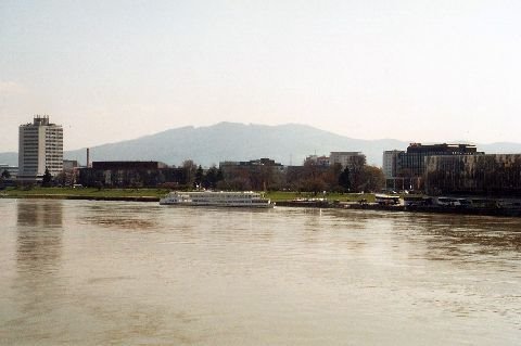 Linz Donaupark by edga