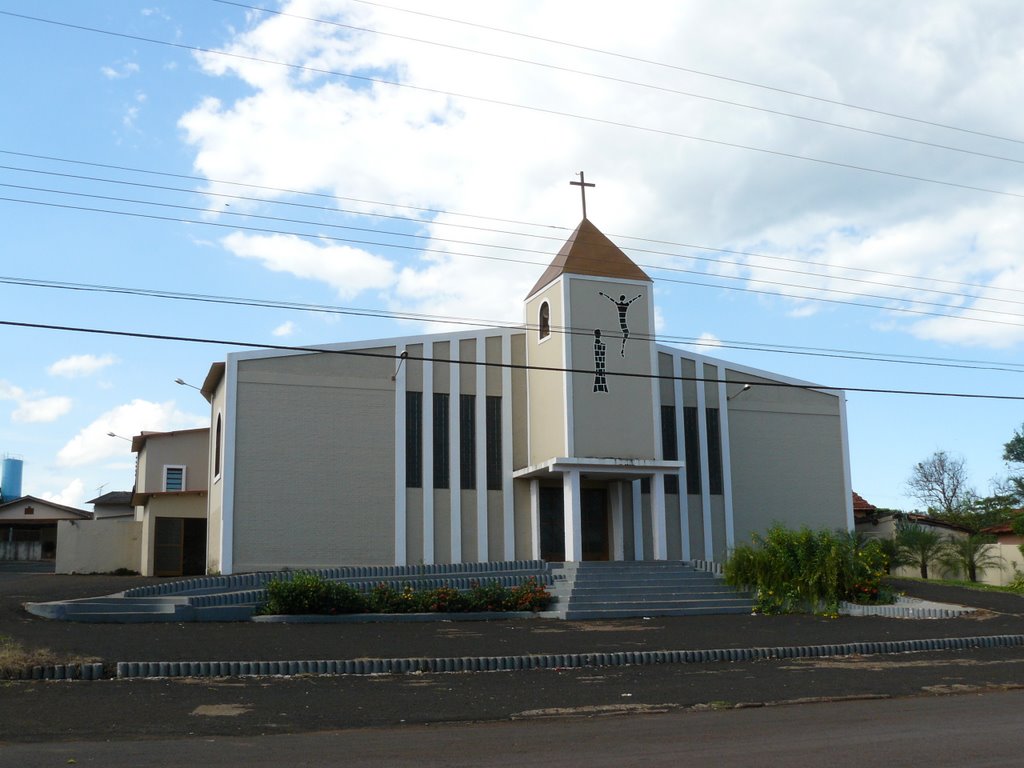 Itumbiara- Igreja N.S. das Graças by Altemiro Olinto Cristo