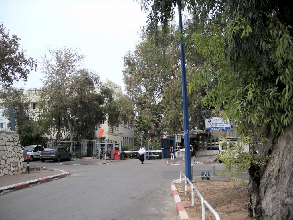 Psychiatric hospital Abarbanel by Andreinik