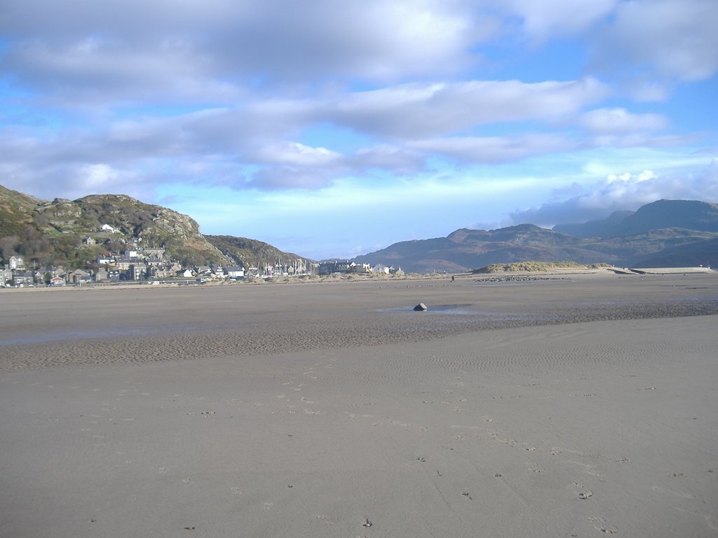 Christmas Day in Barmouth by zelab