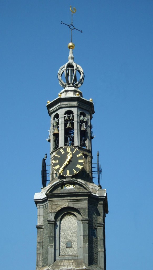 The tower on top of Munttoren by John Mulder