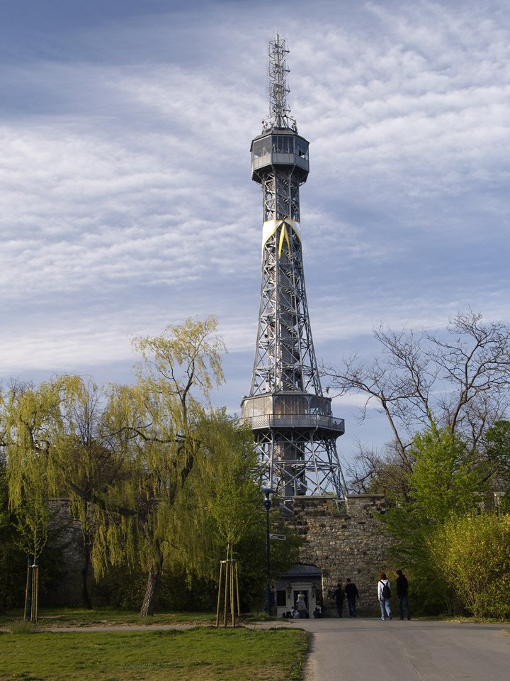 Rozhledna Petrin by ajdar