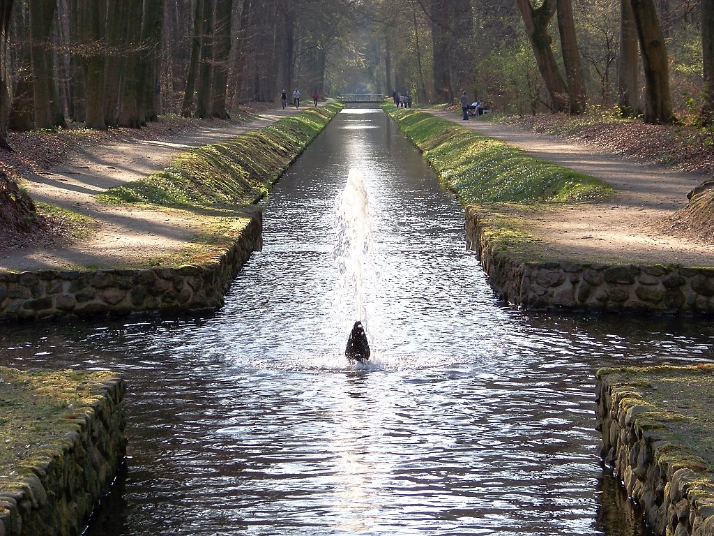 Grand Canal im Schlosspark Ludwigslust by Christian Pagenkopf