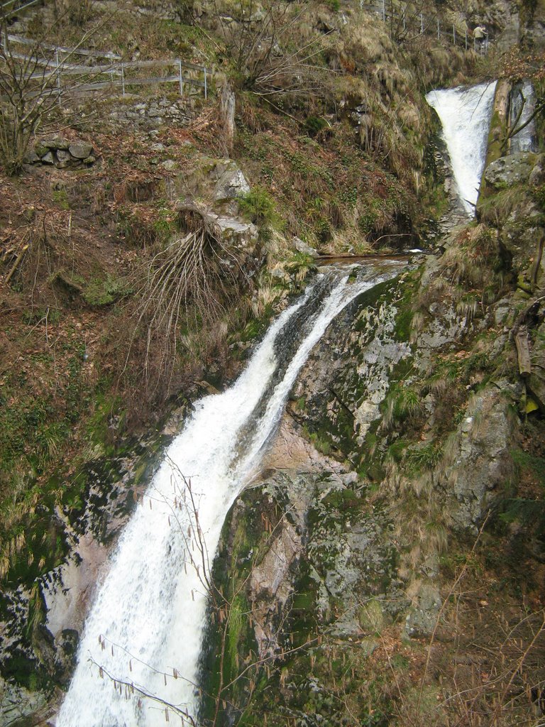 Wasserfälle bei Allerheiligen by Thomas Wiegert