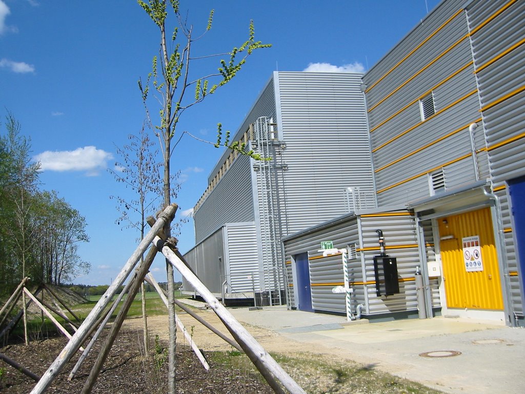 Geothermie Unterhaching, Westseite (Rückseite) by Dieter Alheit