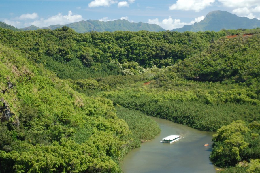 Wailua River by rck001