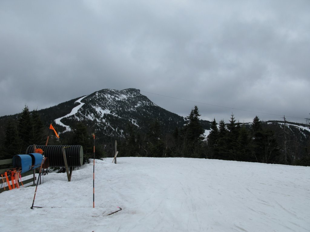 Skiing Jay Peak Vermont 4-18-09 by henrydoherty