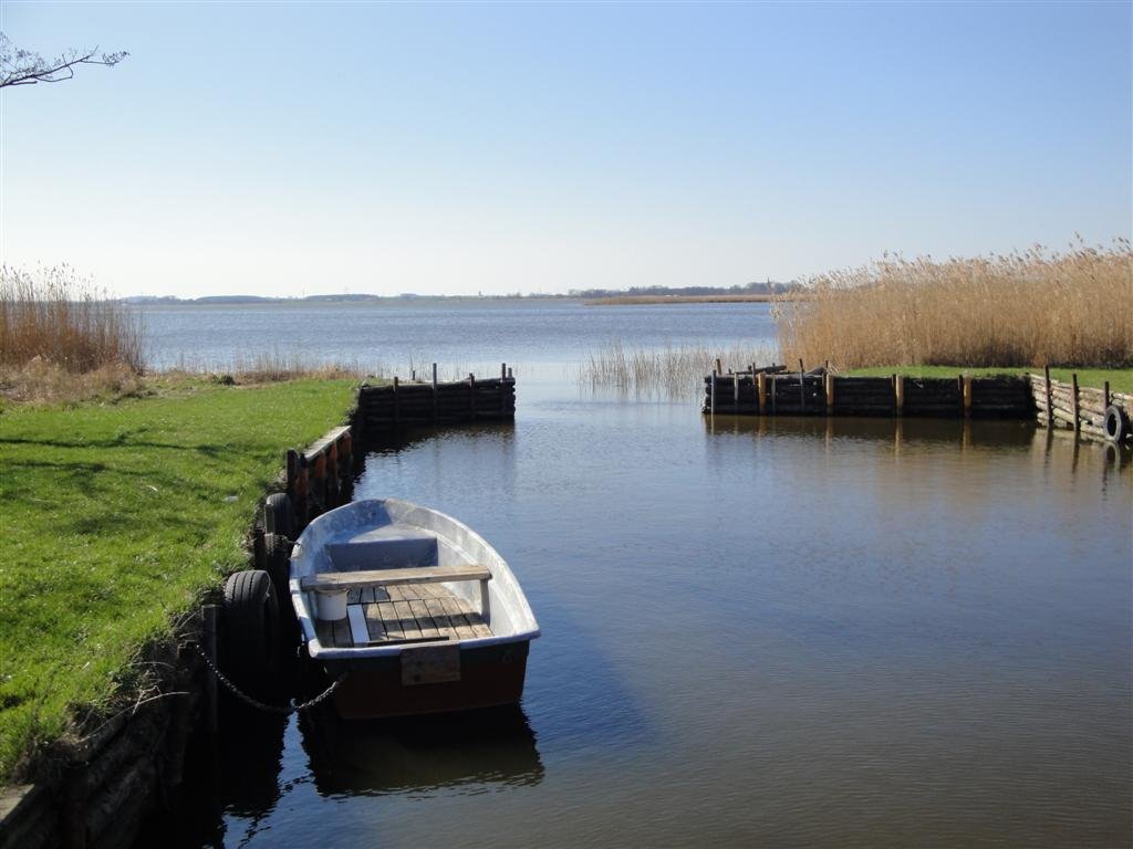 Kleiner Hafen bei Neuendorf by Max L.