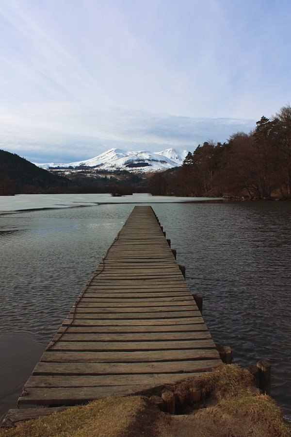 Lac chambon by Julien Marceau