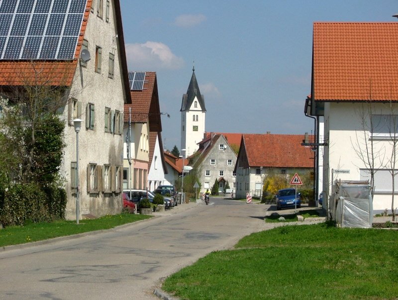 Aichstetten Hauptstraße by Mayer Richard