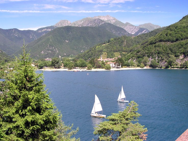 Riva del Garda - Lago di Ledro by Petr Hlousek