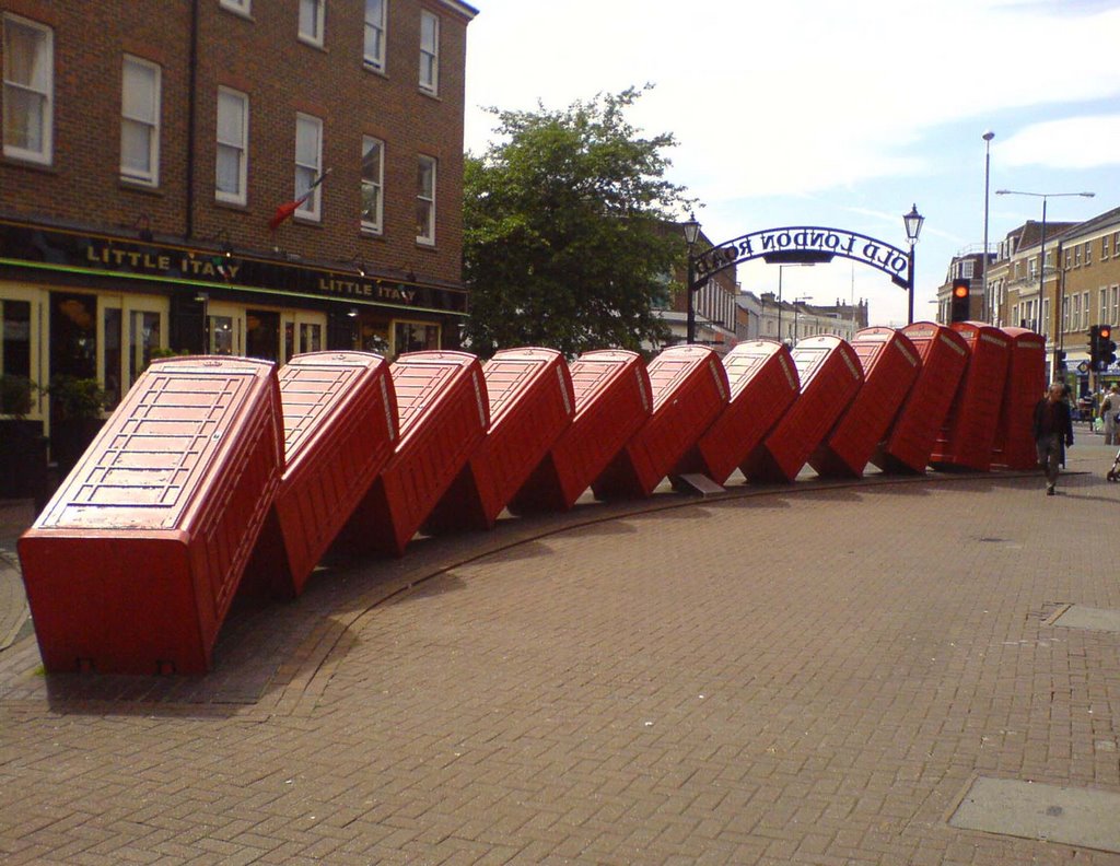 Telephone boxes, London Road, Kingston upon Thames, Surrey by marzipanthecat