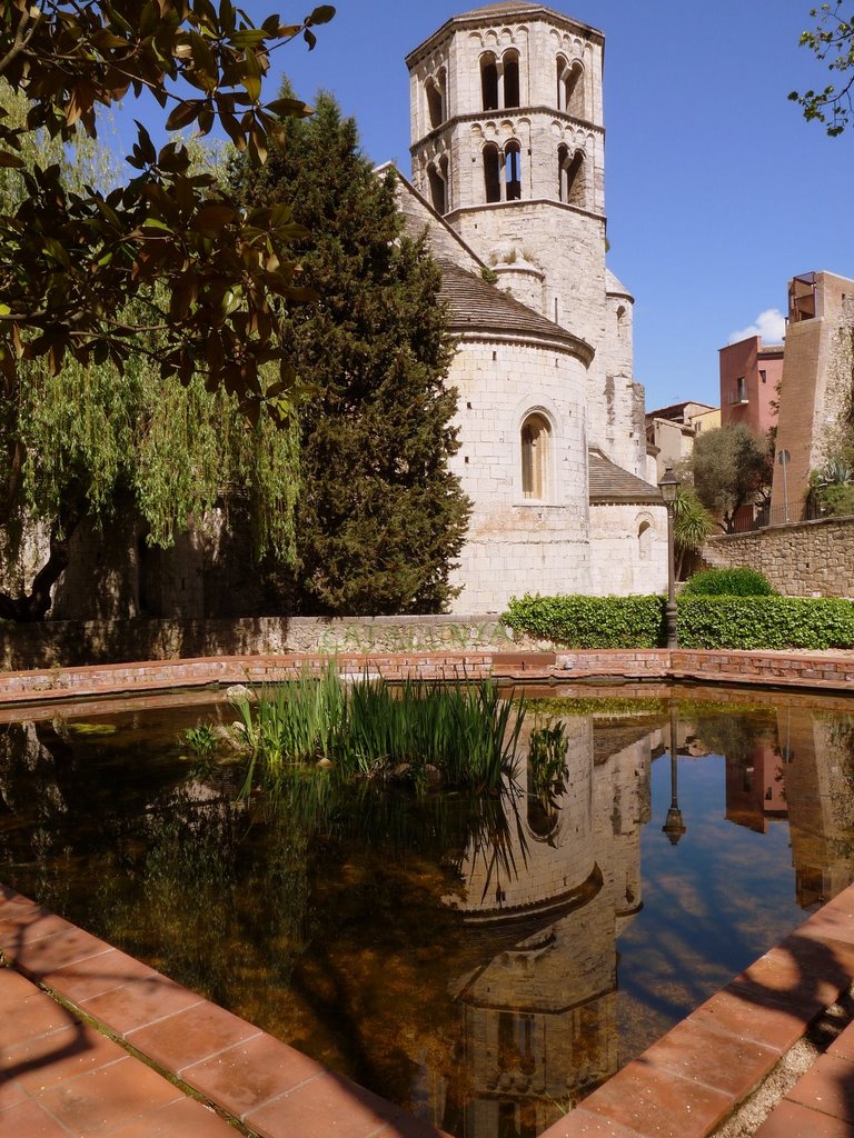 Sant Pere de Galligants by maria moncal