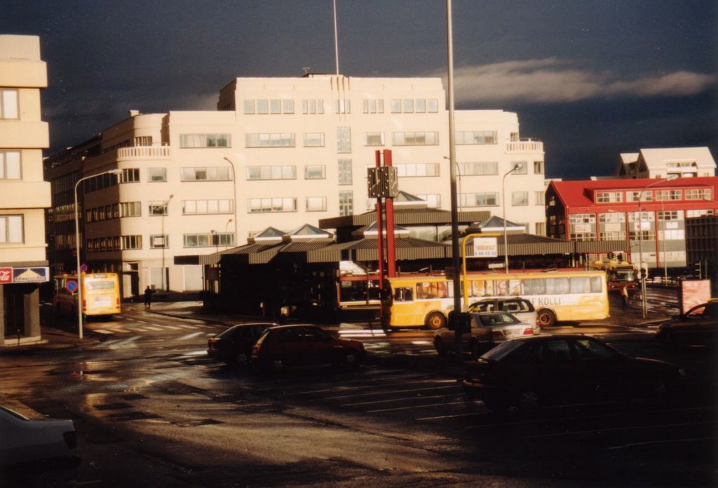 Hlemmur Bus Station by tspan