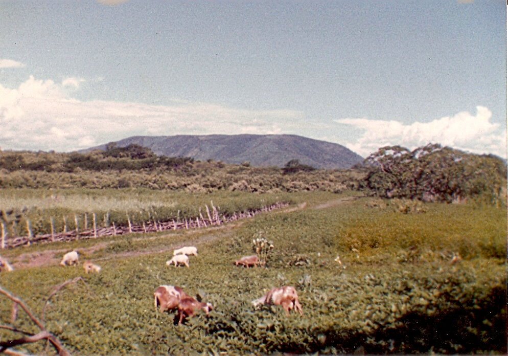 Serra da Santa Lúcia by Helder Fontenele