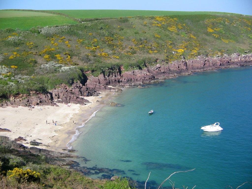 Watwick bay Dale Wales by cowbridgeguide.co.uk