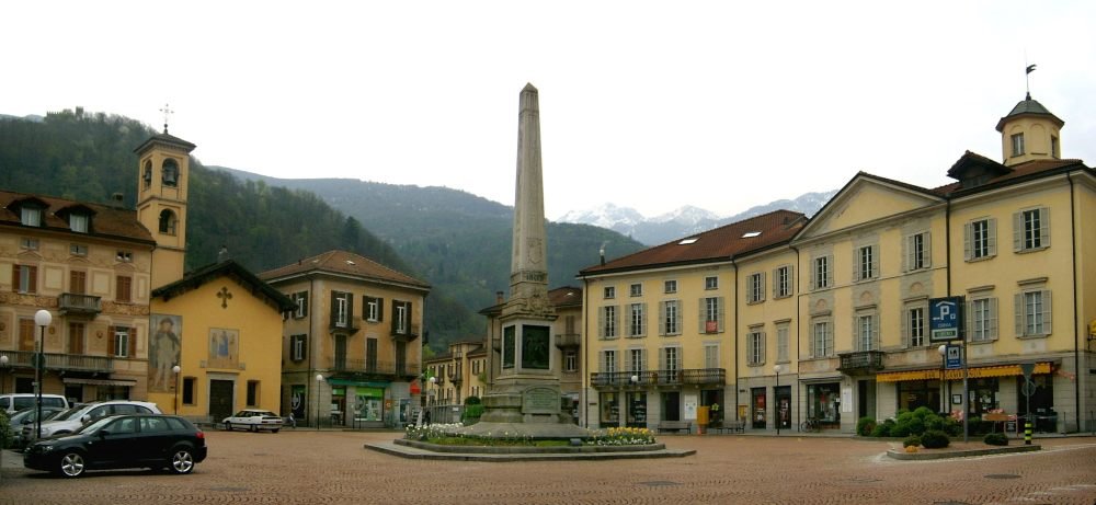 Bellinzona by Rais Jan