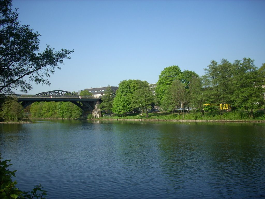 Mülheim an der Ruhr Ruhr April 2009 by DortmundWestfalica